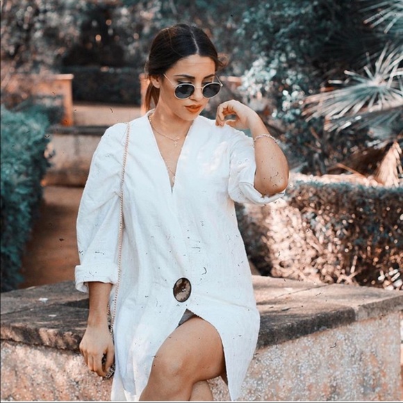 •SOLD• BLOGGER FAVORITE ZARA JACQUARD GARMENT COAT - Picture 6 of 8